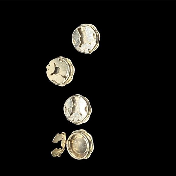 Silver button covers 4   - Picture 4 of 4